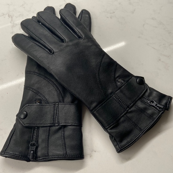 Black leather gloves - Picture 1 of 8